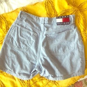 Vintage Tommy Hilfiger high waisted shorts size 8